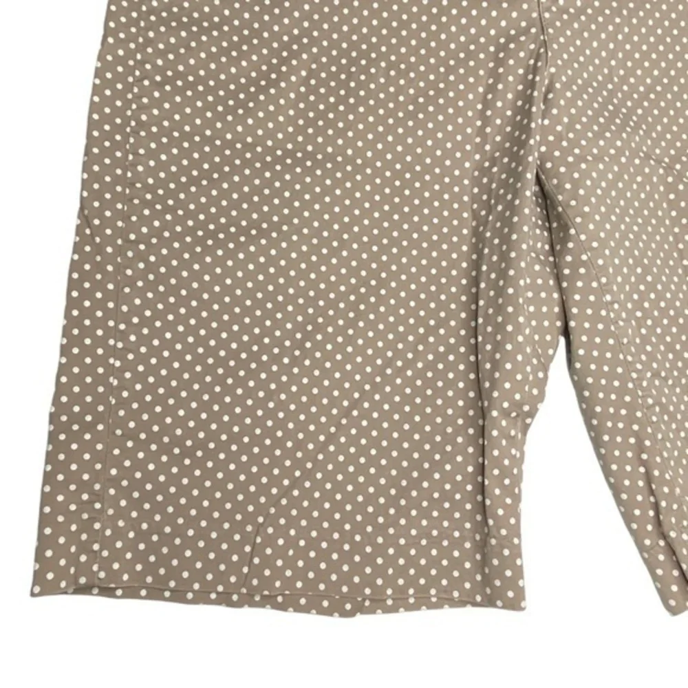 Lee Shorts One True Fit Lower On The Waist Size 14 Polka Dot‎ Tan White Bermuda